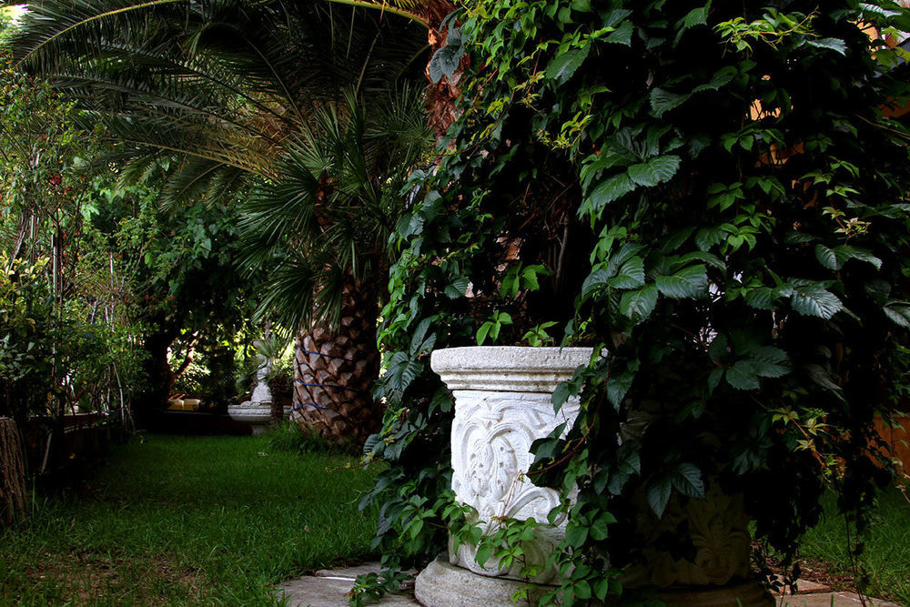 Hotel Univers Roses Exterior foto
