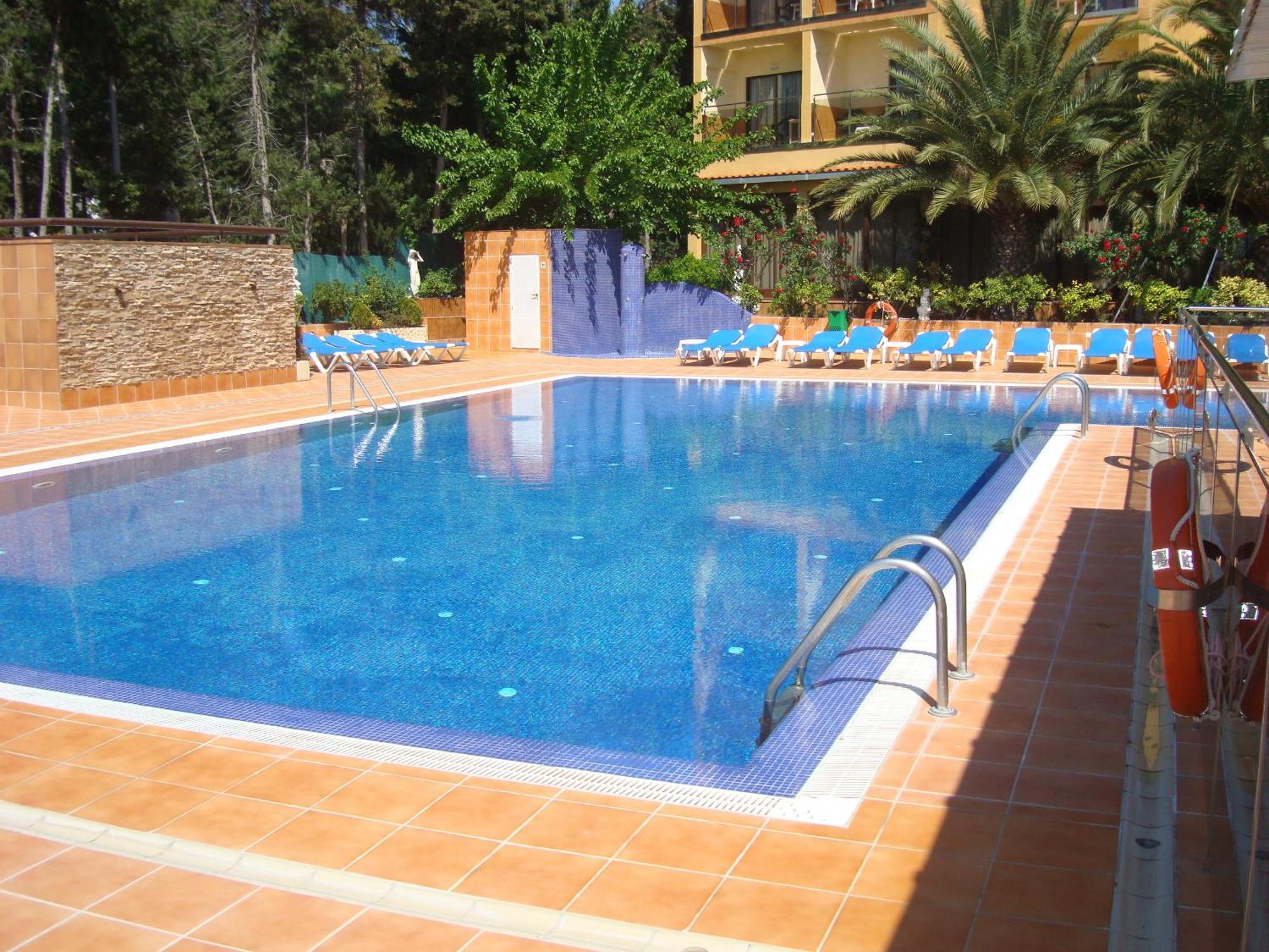 Hotel Univers Roses Exterior foto
